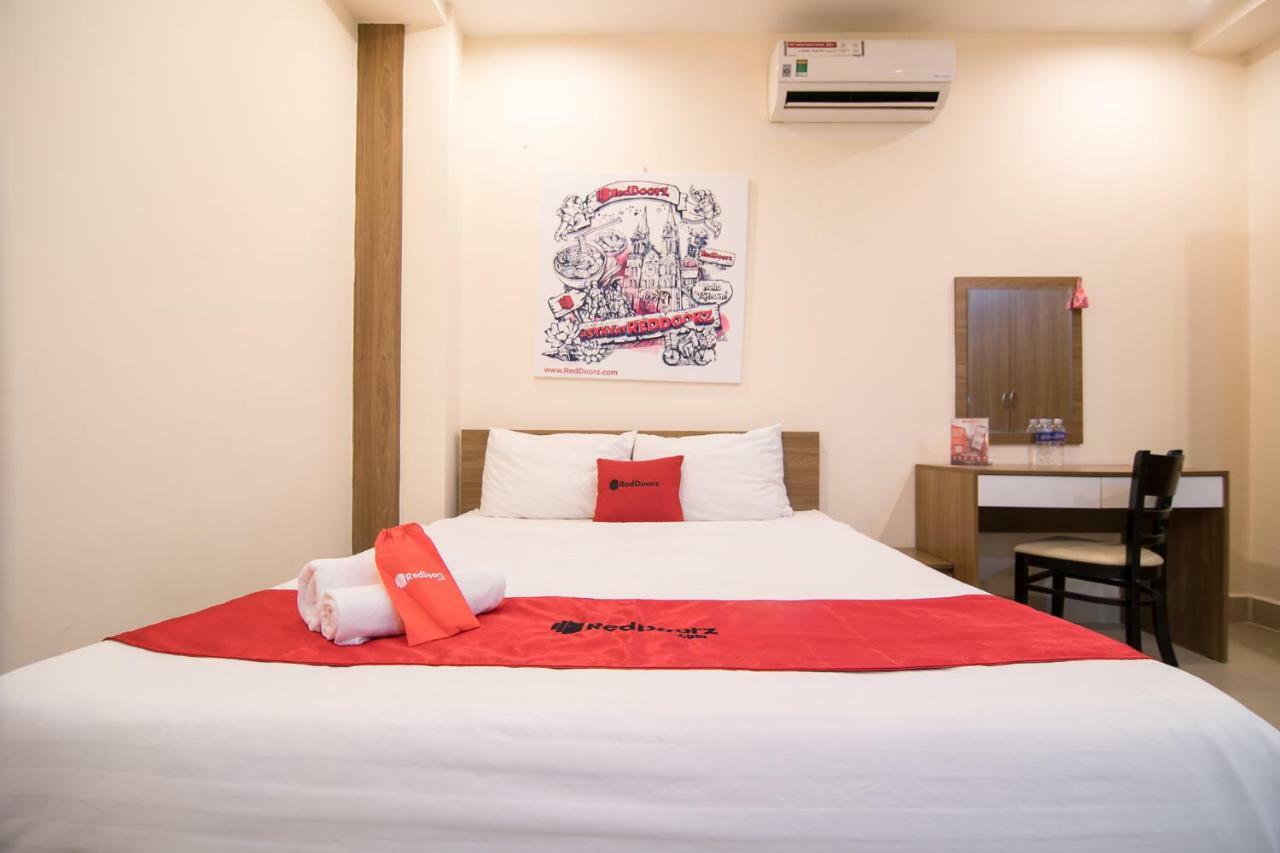 Reddoorz @ Hai Ba Trung Street Cidade de Ho Chi Minh Exterior foto